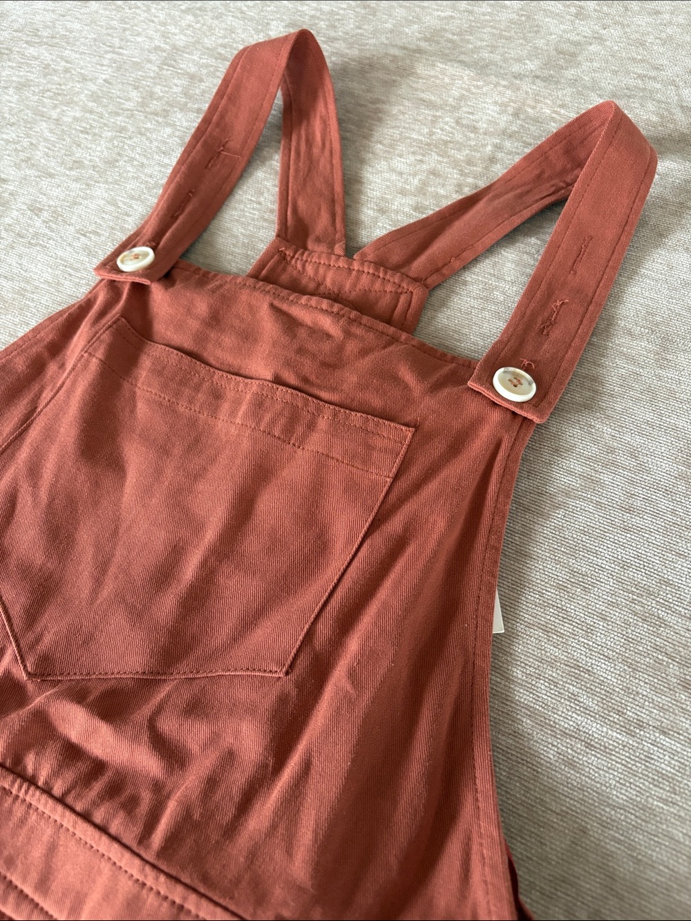 Very J Rust Orange Overall Shorts Romper W/ Buttons & Pockets - Size M NWT - Picture 2 of 6